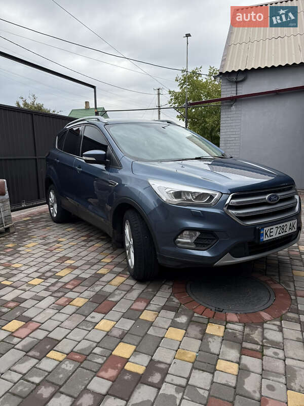 Внедорожник / Кроссовер Ford Kuga 2019 в Кривом Роге