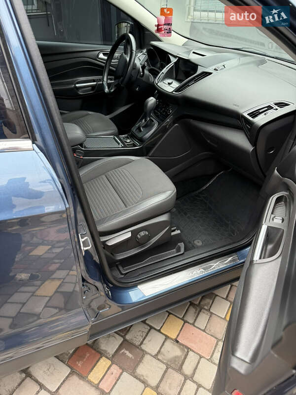 Внедорожник / Кроссовер Ford Kuga 2019 в Кривом Роге