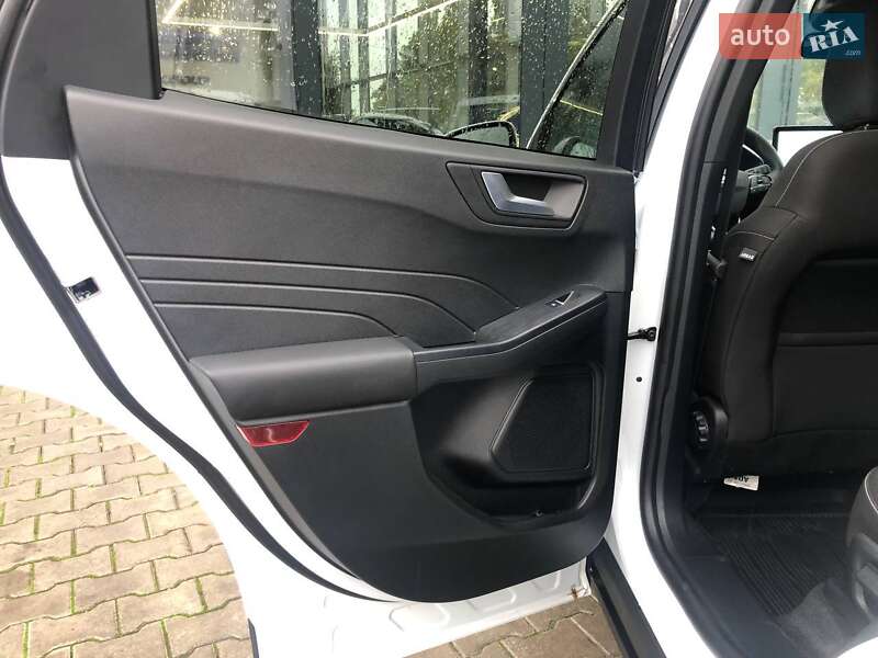 Внедорожник / Кроссовер Ford Kuga 2024 в Одессе фото 13 Внедорожник / Кроссовер Ford Kuga 2024 в Одессе