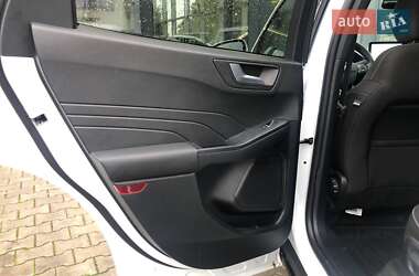 Внедорожник / Кроссовер Ford Kuga 2024 в 