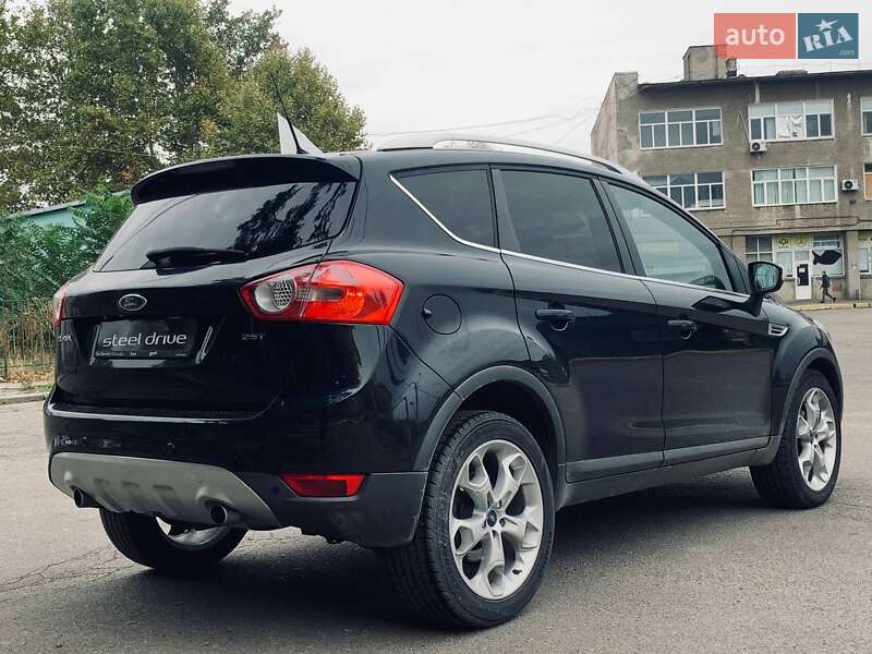 Внедорожник / Кроссовер Ford Kuga 2009 в Николаеве