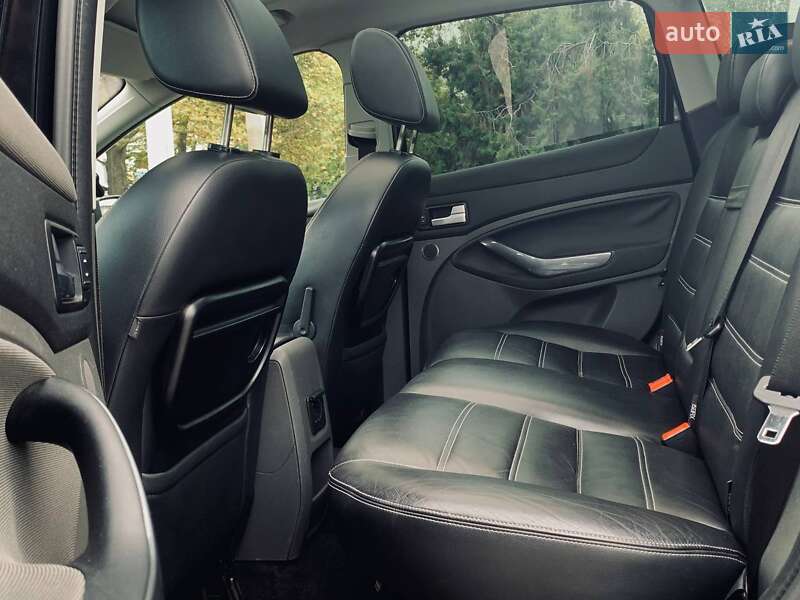 Внедорожник / Кроссовер Ford Kuga 2009 в Николаеве