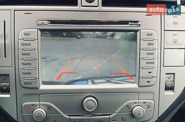 Внедорожник / Кроссовер Ford Kuga 2009 в 