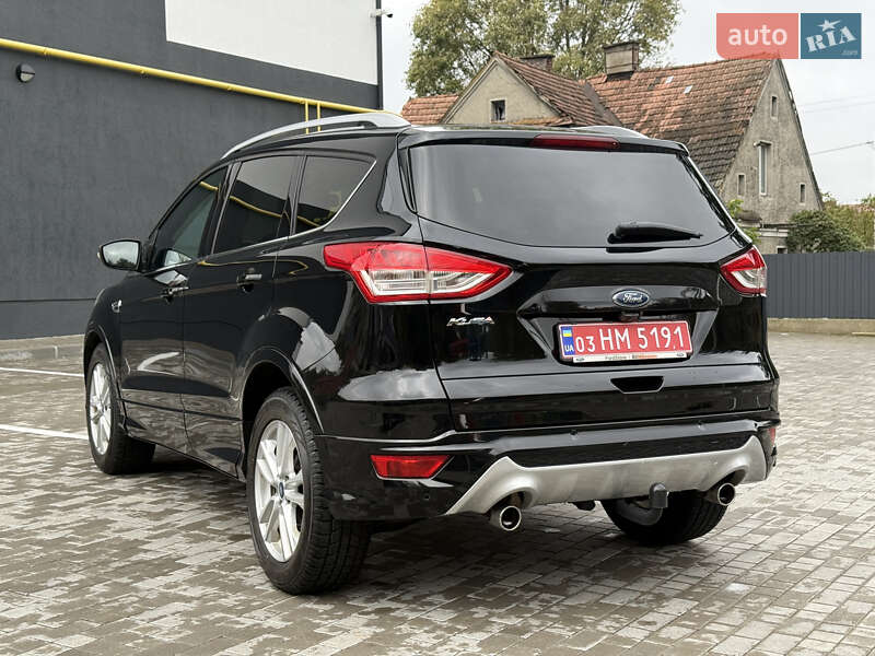 Внедорожник / Кроссовер Ford Kuga 2016 в Кременце