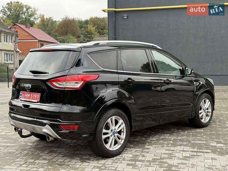 Внедорожник / Кроссовер Ford Kuga 2016 в Кременце