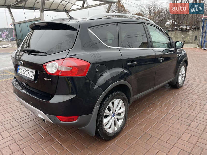Позашляховик / Кросовер Ford Kuga 2011 в Могилів-Подільському
