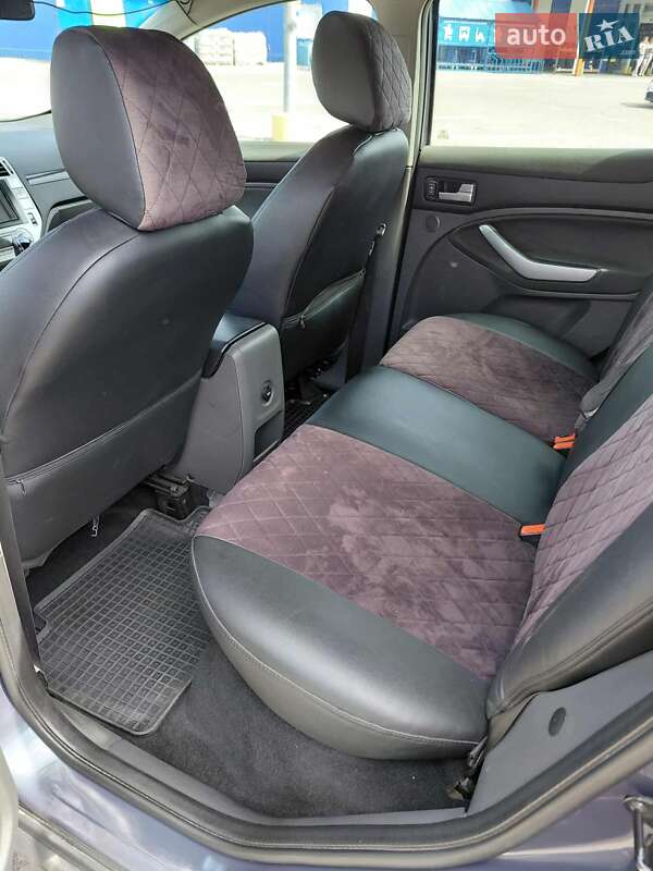Внедорожник / Кроссовер Ford Kuga 2011 в Львове