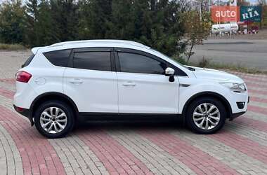 Внедорожник / Кроссовер Ford Kuga 2012 в  фото 5 Внедорожник / Кроссовер Ford Kuga 2012 в