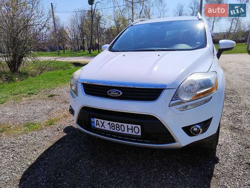 Внедорожник / Кроссовер Ford Kuga 2011 в Харькове