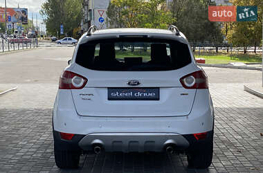 Внедорожник / Кроссовер Ford Kuga 2010 в 