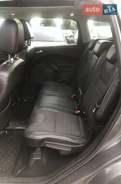 Внедорожник / Кроссовер Ford Kuga 2013 в 