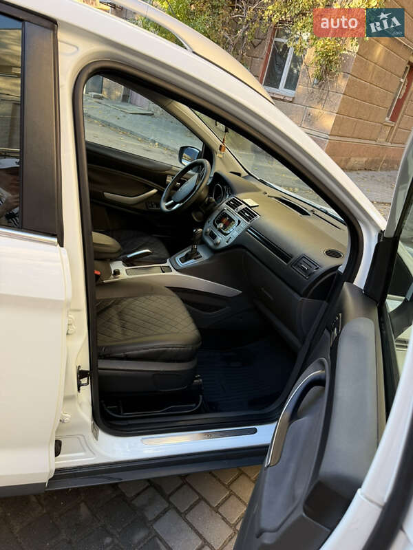 Позашляховик / Кросовер Ford Kuga 2010 в Миколаєві фото 5 Позашляховик / Кросовер Ford Kuga 2010 в Миколаєві