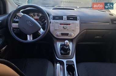 Внедорожник / Кроссовер Ford Kuga 2011 в 