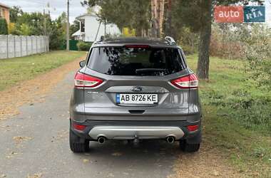 Внедорожник / Кроссовер Ford Kuga 2013 в 