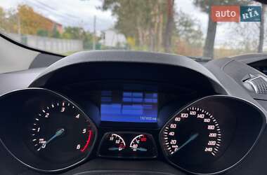 Внедорожник / Кроссовер Ford Kuga 2013 в 