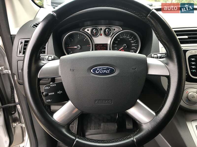 Позашляховик / Кросовер Ford Kuga 2011 в Одесі