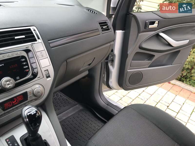 Позашляховик / Кросовер Ford Kuga 2011 в Одесі