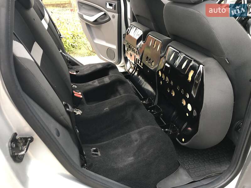 Позашляховик / Кросовер Ford Kuga 2011 в Одесі