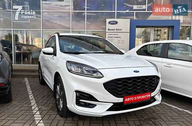 Внедорожник / Кроссовер Ford Kuga 2023 в Львове