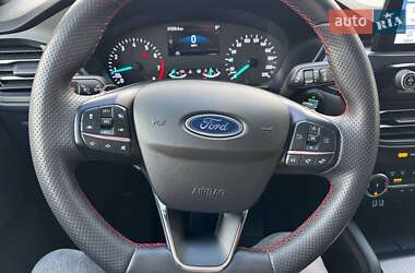 Позашляховик / Кросовер Ford Kuga 2023 в  фото 20 Позашляховик / Кросовер Ford Kuga 2023 в