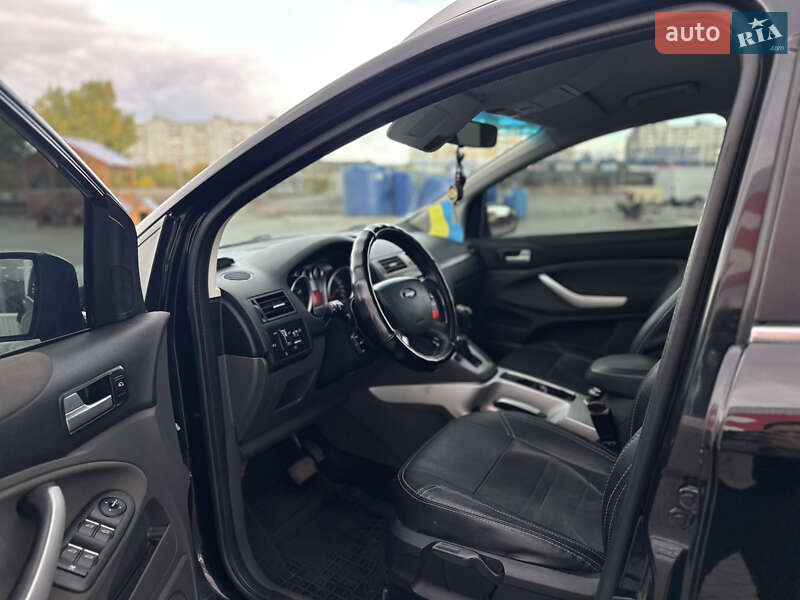Внедорожник / Кроссовер Ford Kuga 2009 в Первомайске