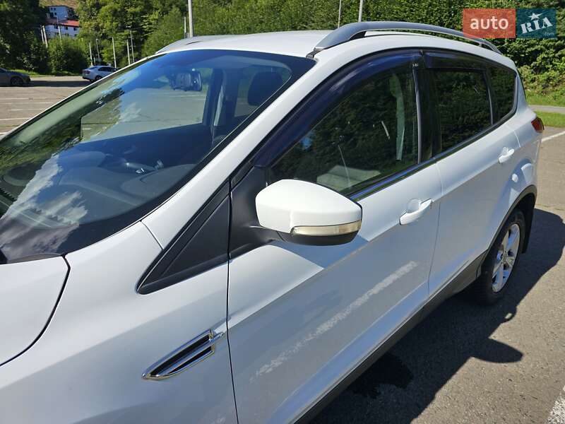 Позашляховик / Кросовер Ford Kuga 2013 в Львові