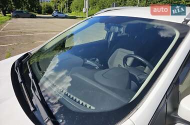 Внедорожник / Кроссовер Ford Kuga 2013 в 