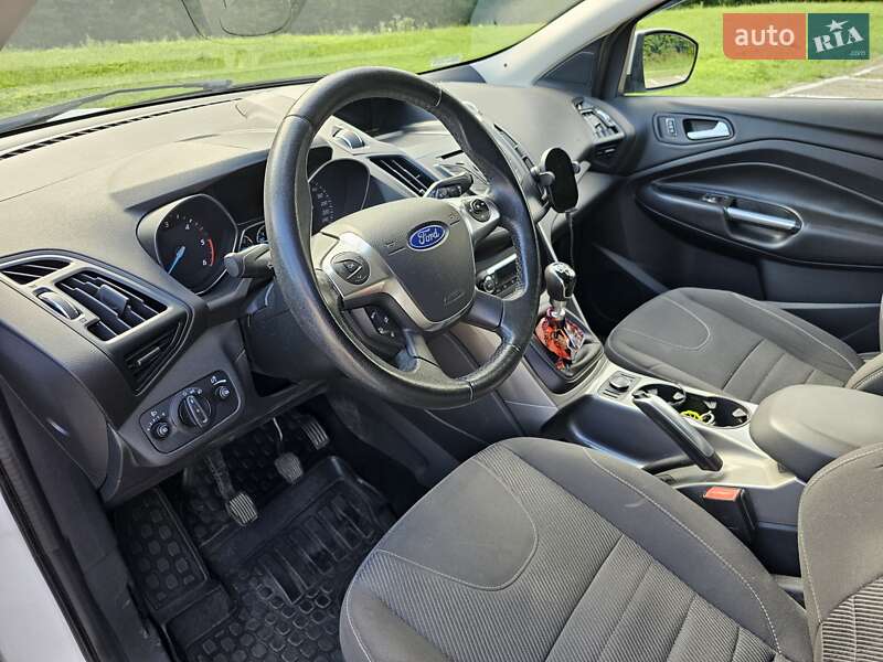 Позашляховик / Кросовер Ford Kuga 2013 в Львові