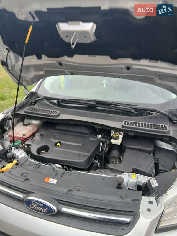 Внедорожник / Кроссовер Ford Kuga 2014 в Трускавце фото 10 Внедорожник / Кроссовер Ford Kuga 2014 в Трускавце