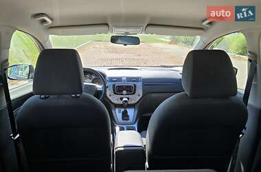 Позашляховик / Кросовер Ford Kuga 2012 в 