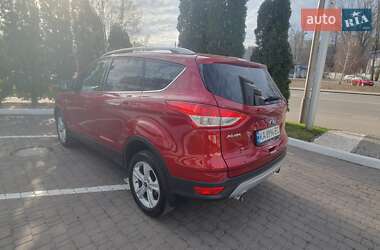 Позашляховик / Кросовер Ford Kuga 2016 в  фото 7 Позашляховик / Кросовер Ford Kuga 2016 в