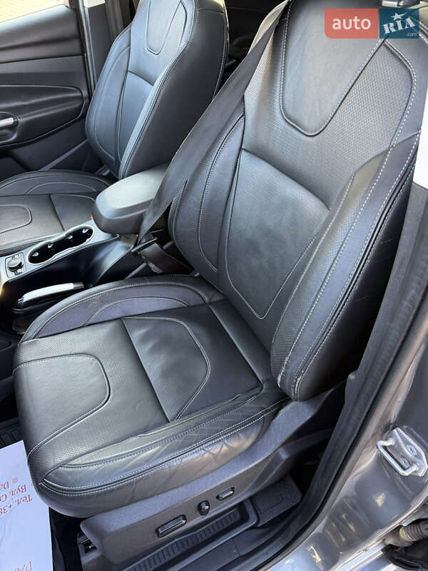 Позашляховик / Кросовер Ford Kuga 2014 в Чернівцях фото 17 Позашляховик / Кросовер Ford Kuga 2014 в Чернівцях