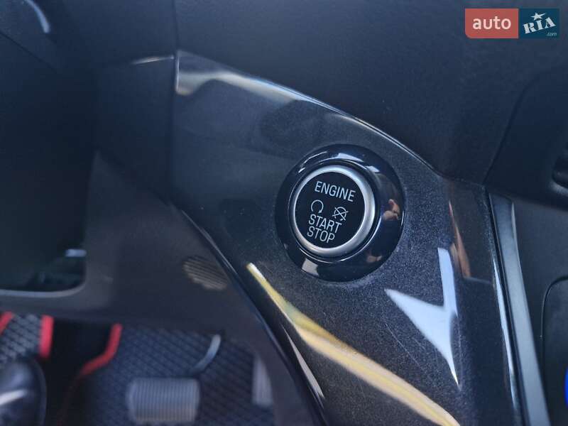 Позашляховик / Кросовер Ford Kuga 2019 в Миколаєві
