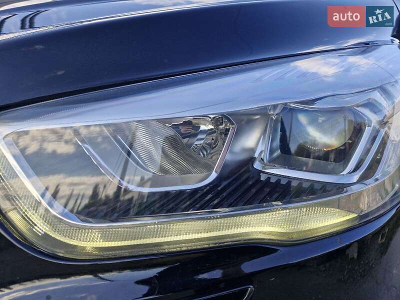 Позашляховик / Кросовер Ford Kuga 2019 в Миколаєві