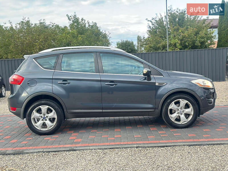 Внедорожник / Кроссовер Ford Kuga 2009 в Иршаве фото 4 Внедорожник / Кроссовер Ford Kuga 2009 в Иршаве