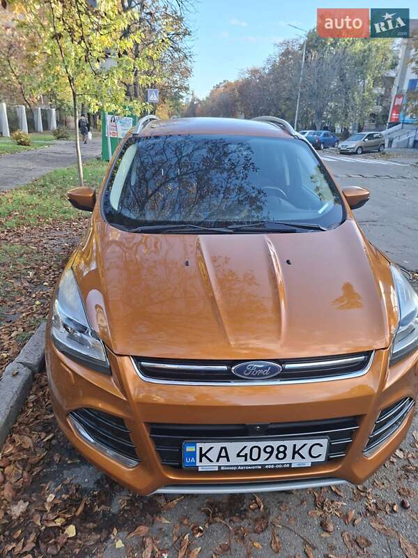Внедорожник / Кроссовер Ford Kuga 2015 в Киеве