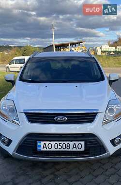 Позашляховик / Кросовер Ford Kuga 2011 в Виноградові