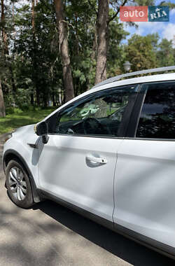 Внедорожник / Кроссовер Ford Kuga 2011 в 