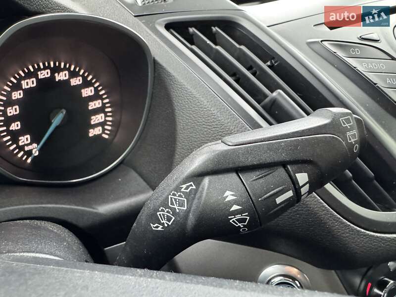 Внедорожник / Кроссовер Ford Kuga 2013 в Киеве