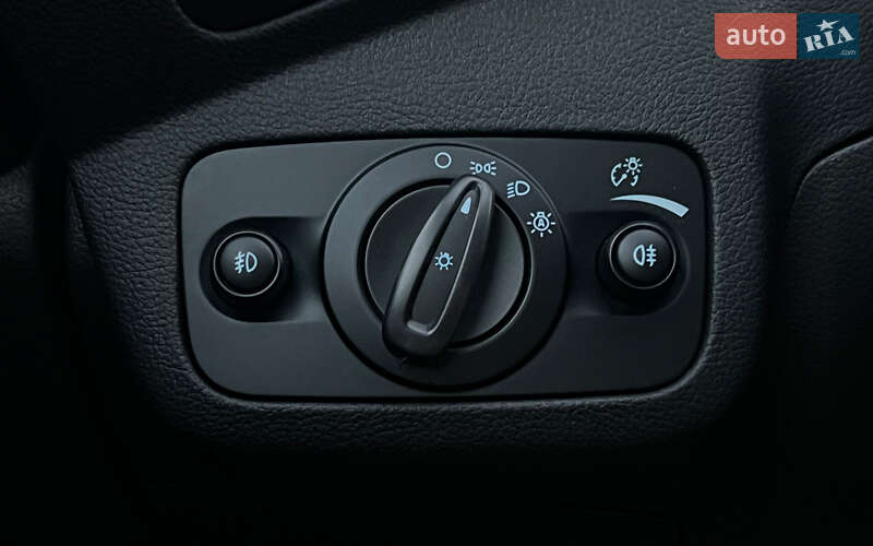 Позашляховик / Кросовер Ford Kuga 2017 в Львові фото 18 Позашляховик / Кросовер Ford Kuga 2017 в Львові