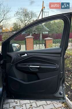 Позашляховик / Кросовер Ford Kuga 2018 в  фото 35 Позашляховик / Кросовер Ford Kuga 2018 в