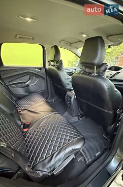Позашляховик / Кросовер Ford Kuga 2018 в  фото 46 Позашляховик / Кросовер Ford Kuga 2018 в