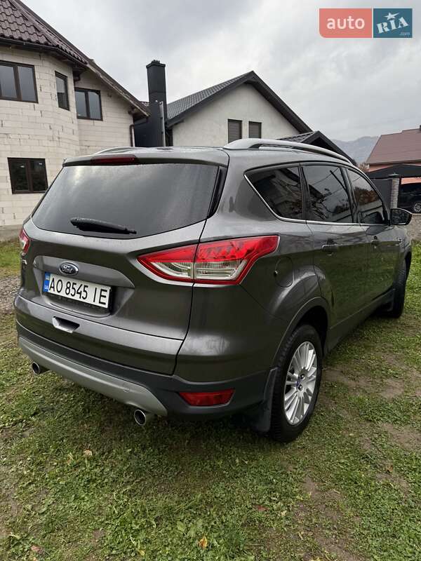 Внедорожник / Кроссовер Ford Kuga 2013 в Тячеве фото 2 Внедорожник / Кроссовер Ford Kuga 2013 в Тячеве