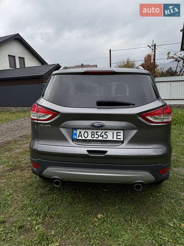 Внедорожник / Кроссовер Ford Kuga 2013 в Тячеве фото 6 Внедорожник / Кроссовер Ford Kuga 2013 в Тячеве