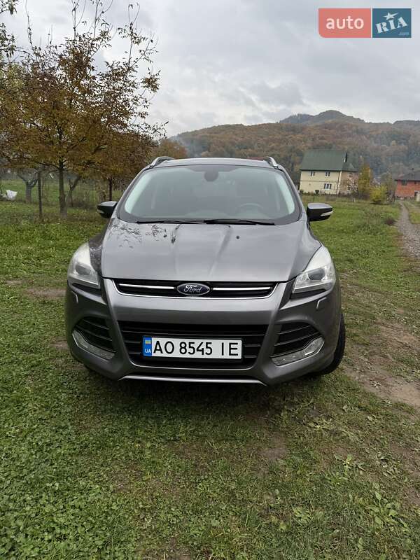 Внедорожник / Кроссовер Ford Kuga 2013 в Тячеве фото 11 Внедорожник / Кроссовер Ford Kuga 2013 в Тячеве