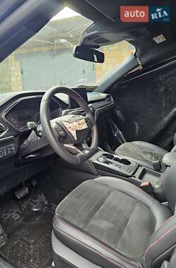 Внедорожник / Кроссовер Ford Kuga 2023 в 