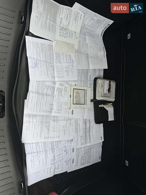 Позашляховик / Кросовер Ford Kuga 2011 в Києві