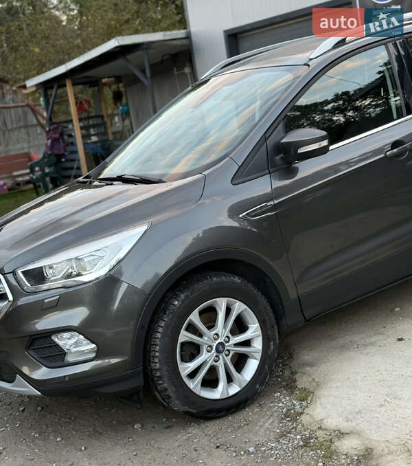 Внедорожник / Кроссовер Ford Kuga 2019 в Хмельницком фото 7 Внедорожник / Кроссовер Ford Kuga 2019 в Хмельницком