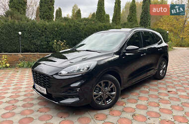 Позашляховик / Кросовер Ford Kuga 2021 в  фото 7 Позашляховик / Кросовер Ford Kuga 2021 в