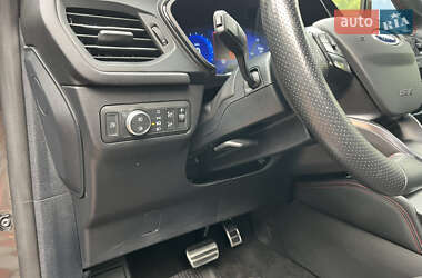 Позашляховик / Кросовер Ford Kuga 2021 в  фото 56 Позашляховик / Кросовер Ford Kuga 2021 в